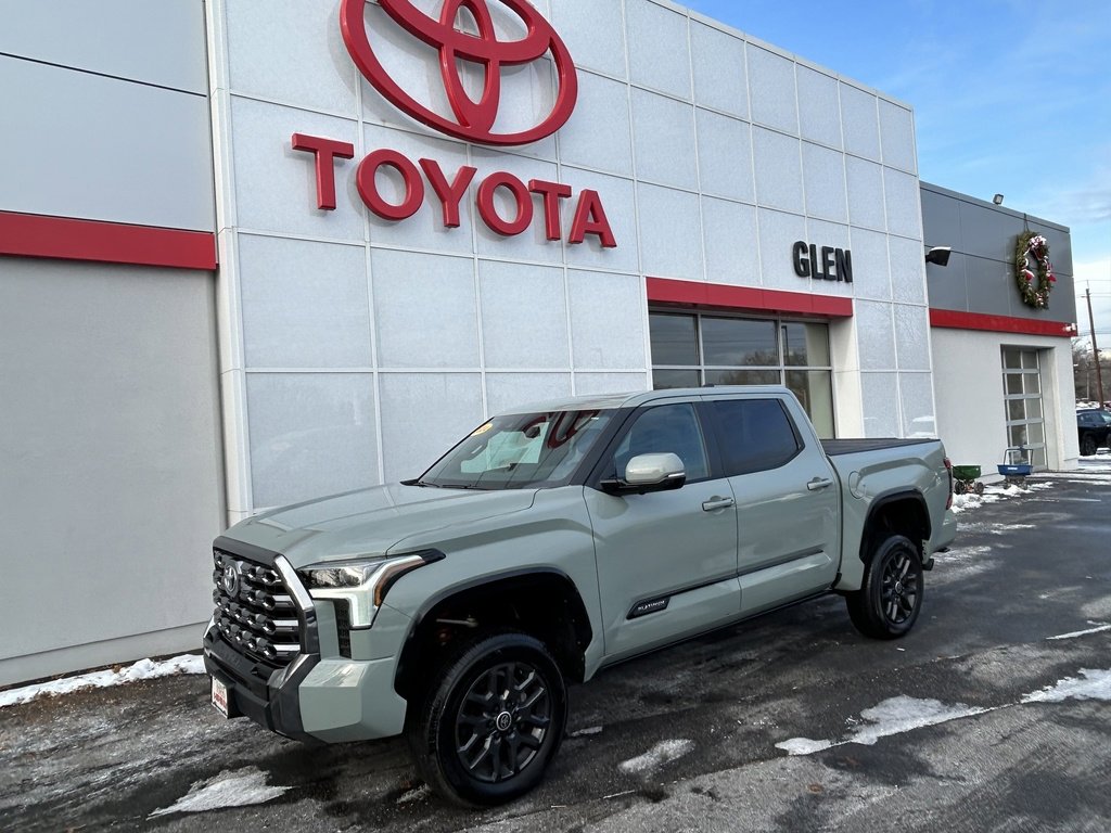 Used 2024 Toyota Tundra Platinum image 1