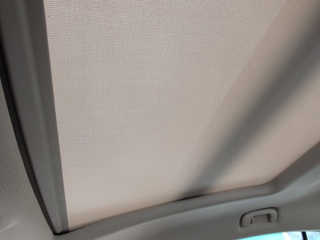 Used 2016 Buick LaCrosse Leather image 23