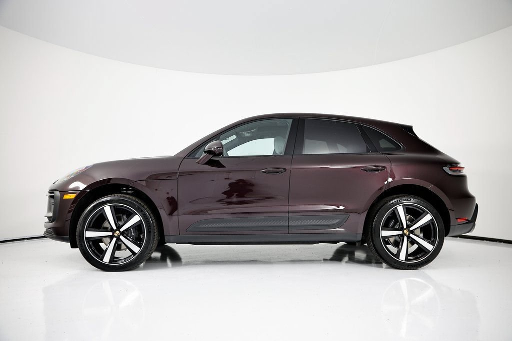 New 2026 Porsche Macan AWD/4WD image 2