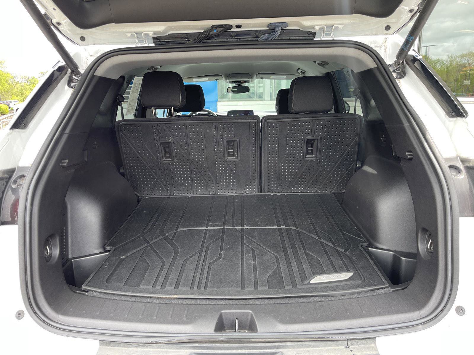 Used 2024 Chevrolet Blazer LT w/ Convenience Package FWD image 39