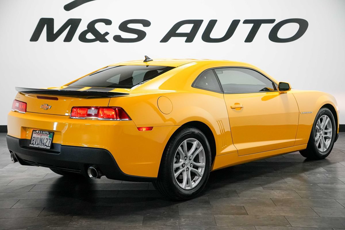 Used 2014 Chevrolet Camaro LS RWD image 4