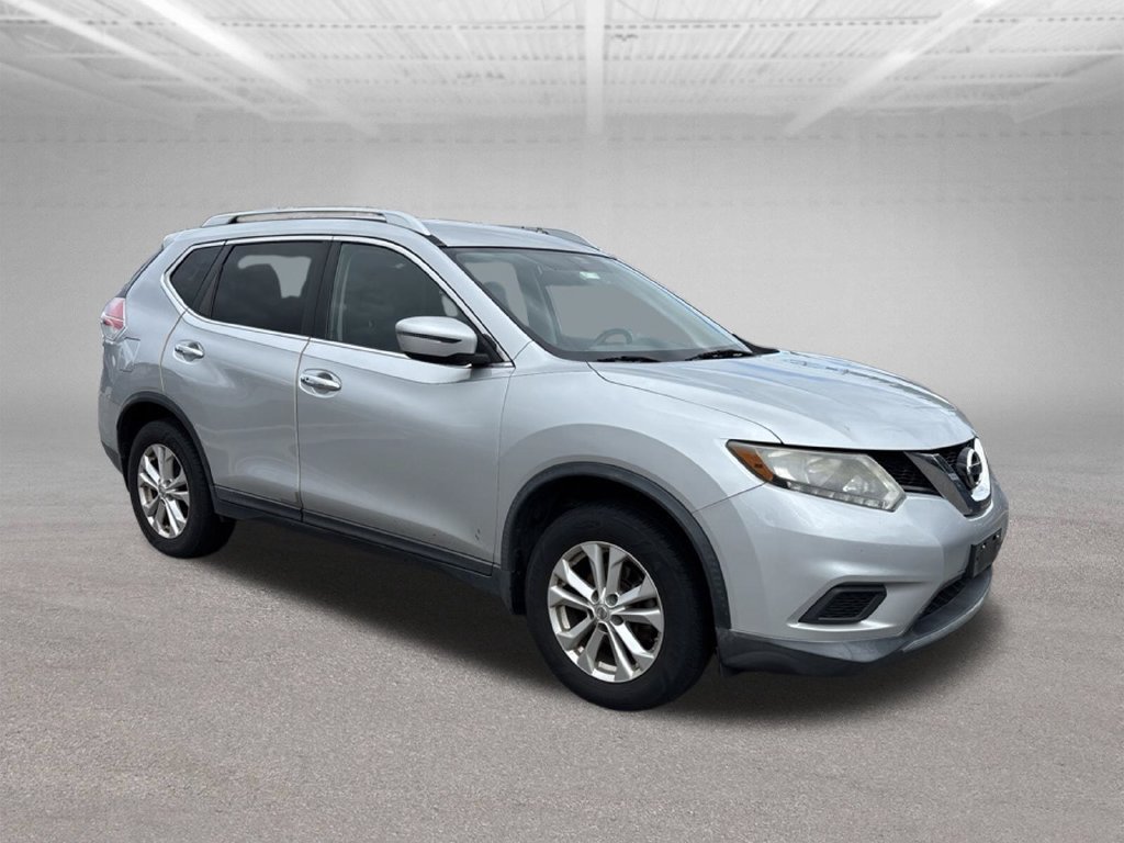 Used 2016 Nissan Rogue SV AWD/4WD image 2