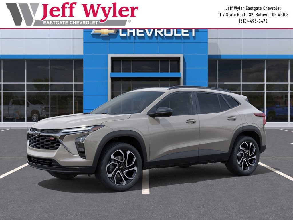 New 2026 Chevrolet Trax RS w/ Sunroof Package FWD image 2