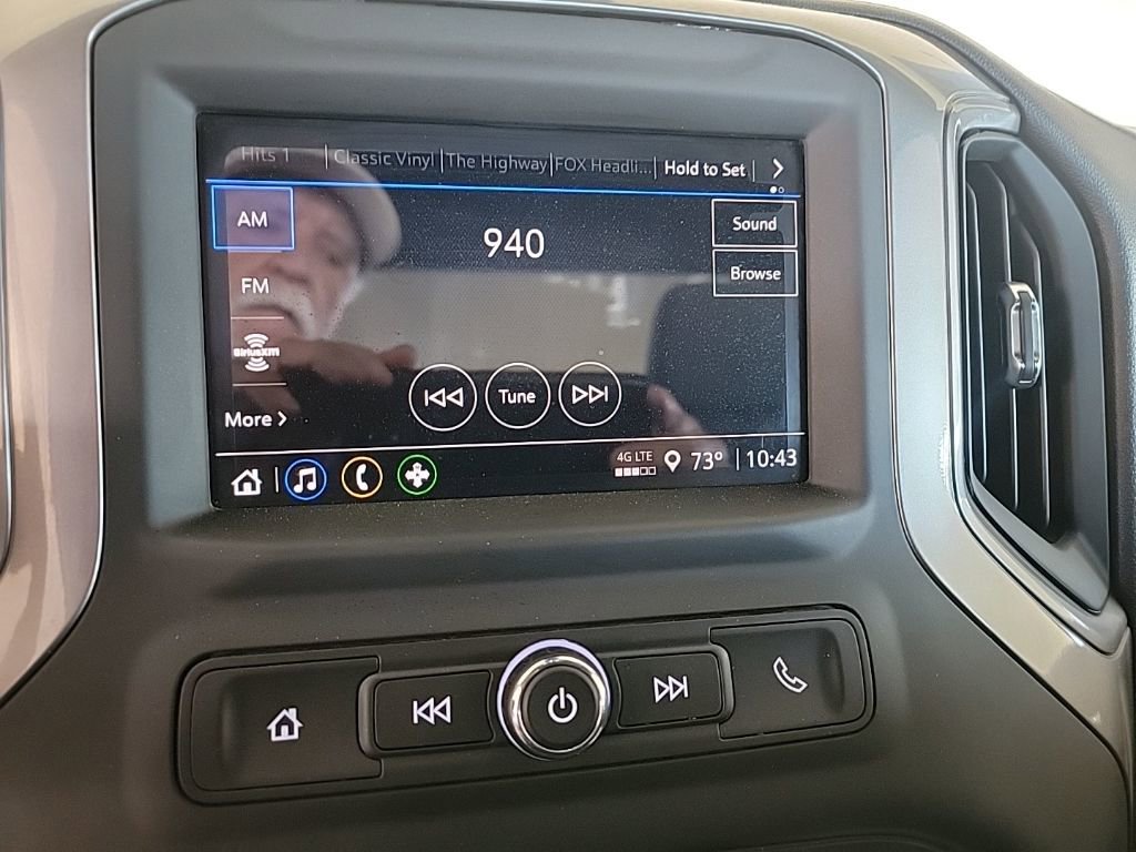 Used 2025 GMC Sierra 3500 Pro w/ Convenience Package image 14