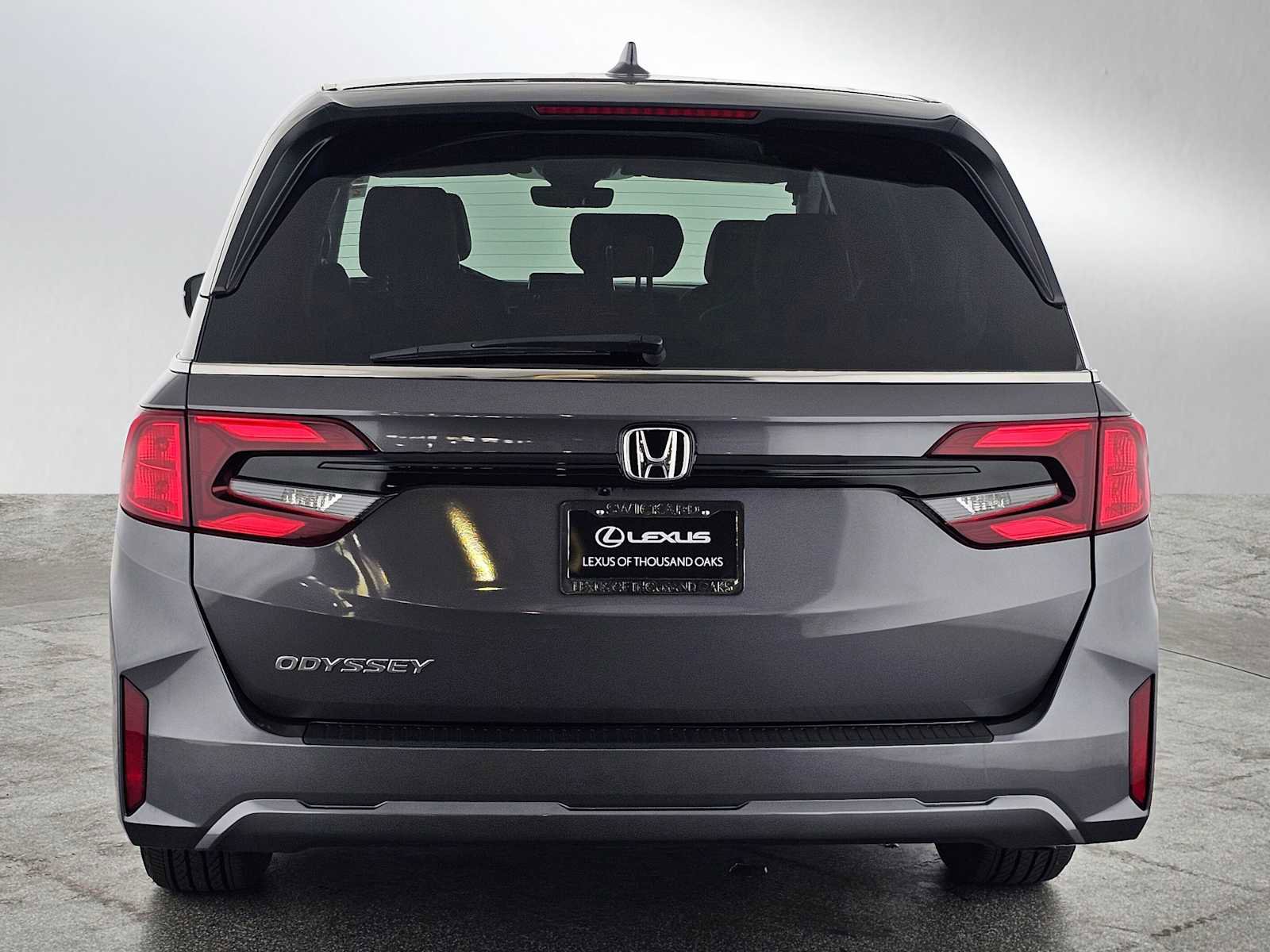Used 2026 Honda Odyssey EX-L image 4