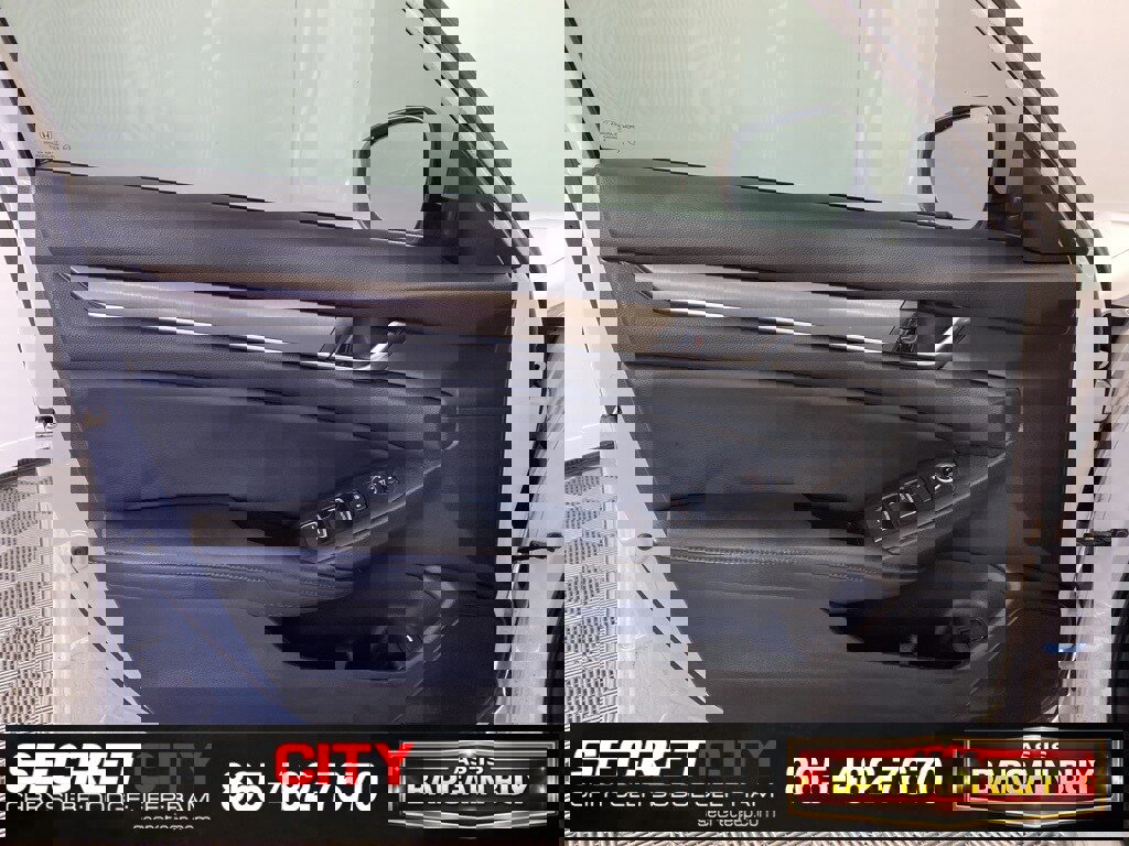 Used 2018 Honda Accord LX image 12