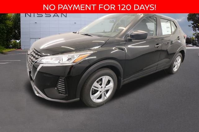 New 2025 Nissan Kicks Play S image 4