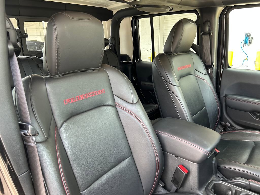 Used 2023 Jeep Gladiator Rubicon AWD/4WD image 14