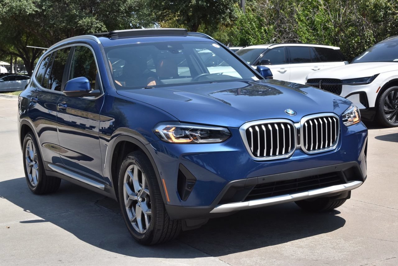 Used 2023 BMW X3 xDrive30i AWD/4WD image 4