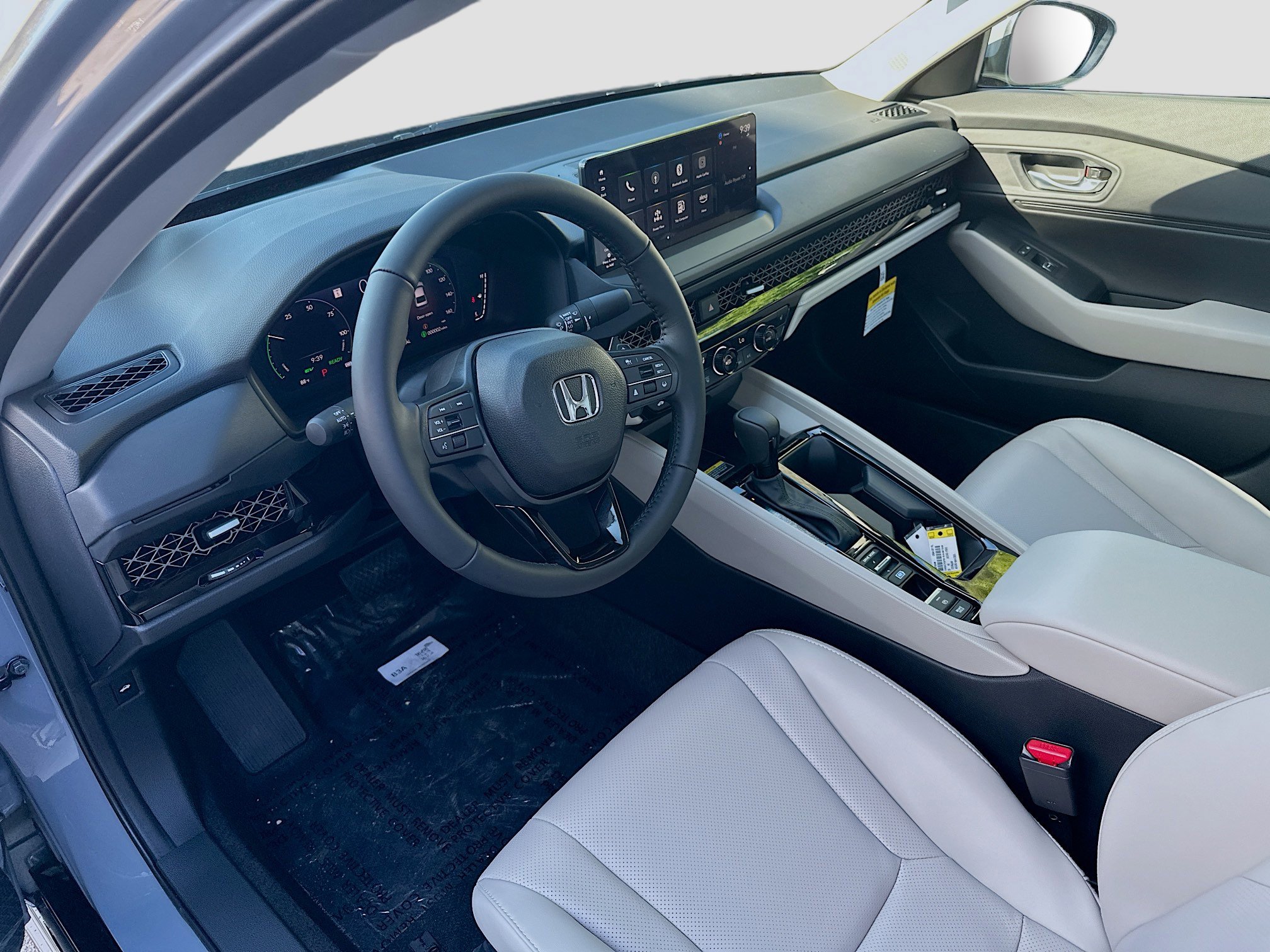 New 2025 Honda Accord EX-L image 9