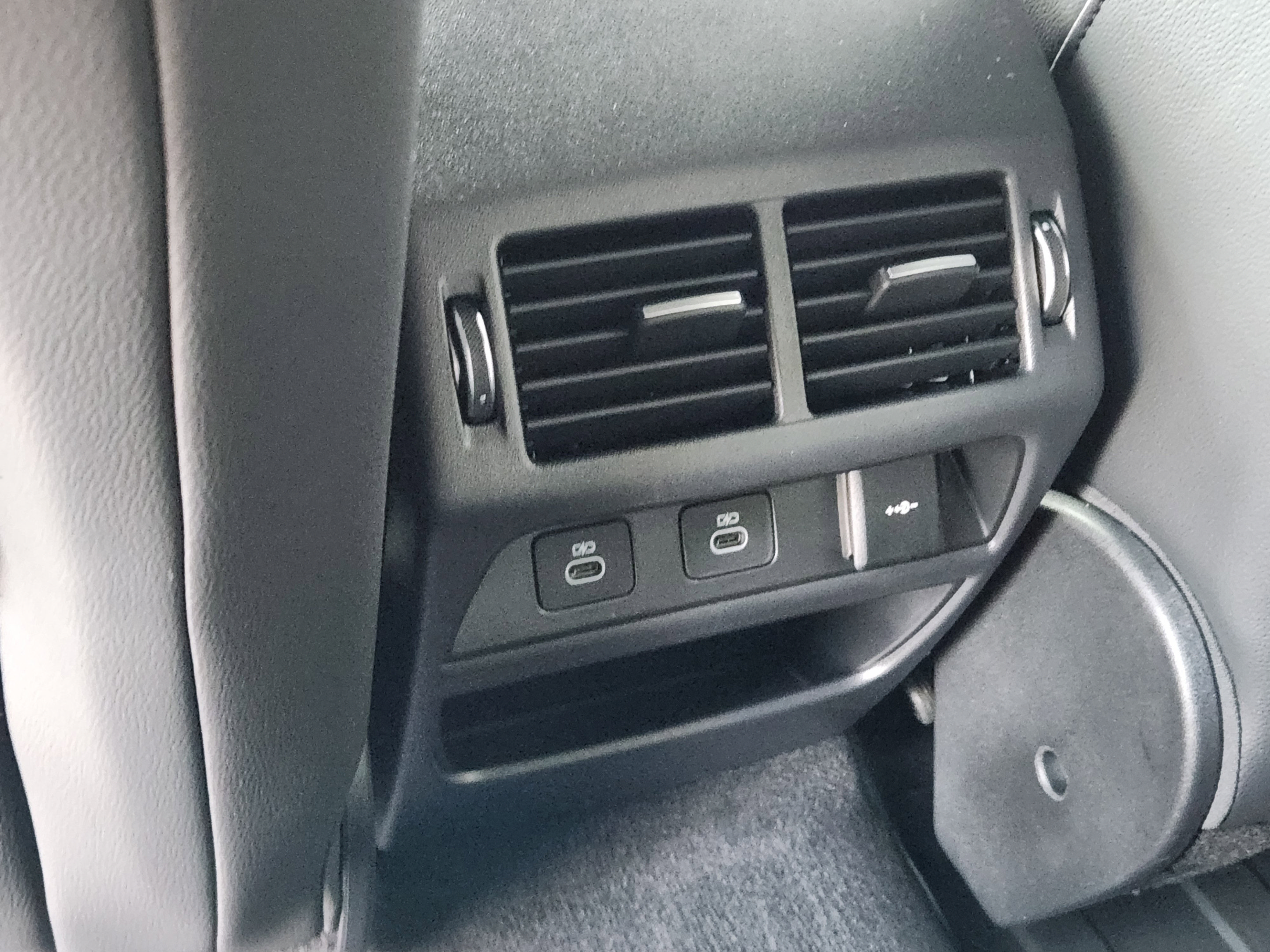 New 2025 Land Rover Discovery Sport Dynamic SE AWD/4WD image 25