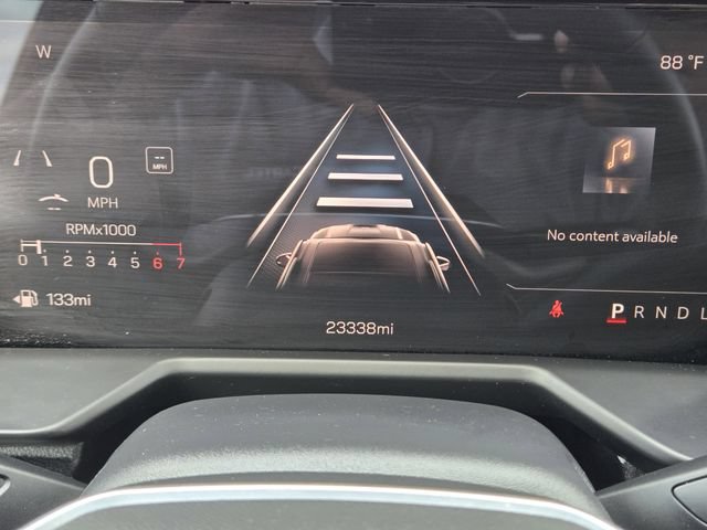Used 2026 GMC Acadia Elevation w/ Elevation Premium Package FWD image 16