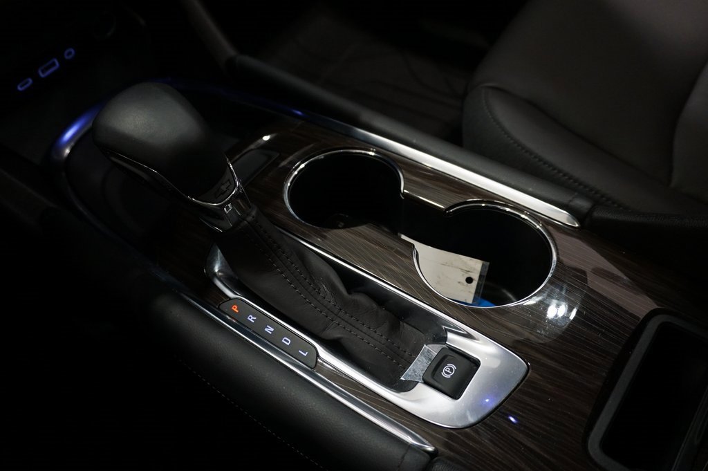 Certified 2023 Chevrolet Malibu LT w/ Midnight Edition image 16