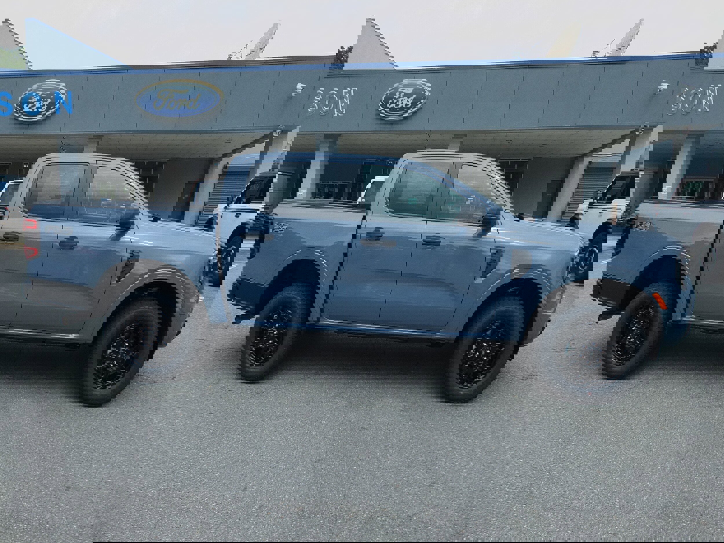 New 2025 Ford Ranger XLT w/ Equipment Group 301A High image 2