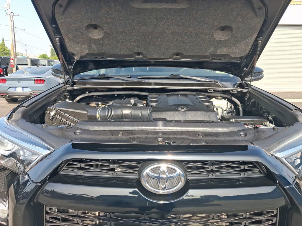 Used 2019 Toyota 4Runner SR5 Premium image 33