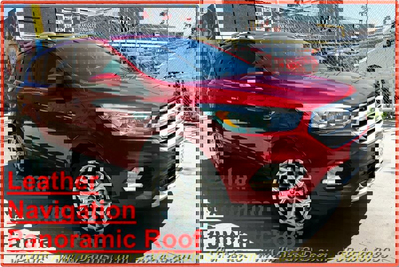 Used 2018 Ford Escape Titanium image 1