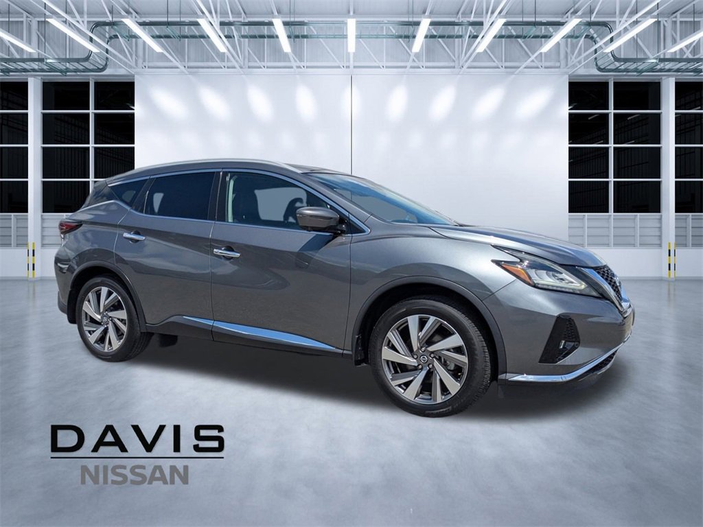 Used 2020 Nissan Murano SL w/ Moonroof Package