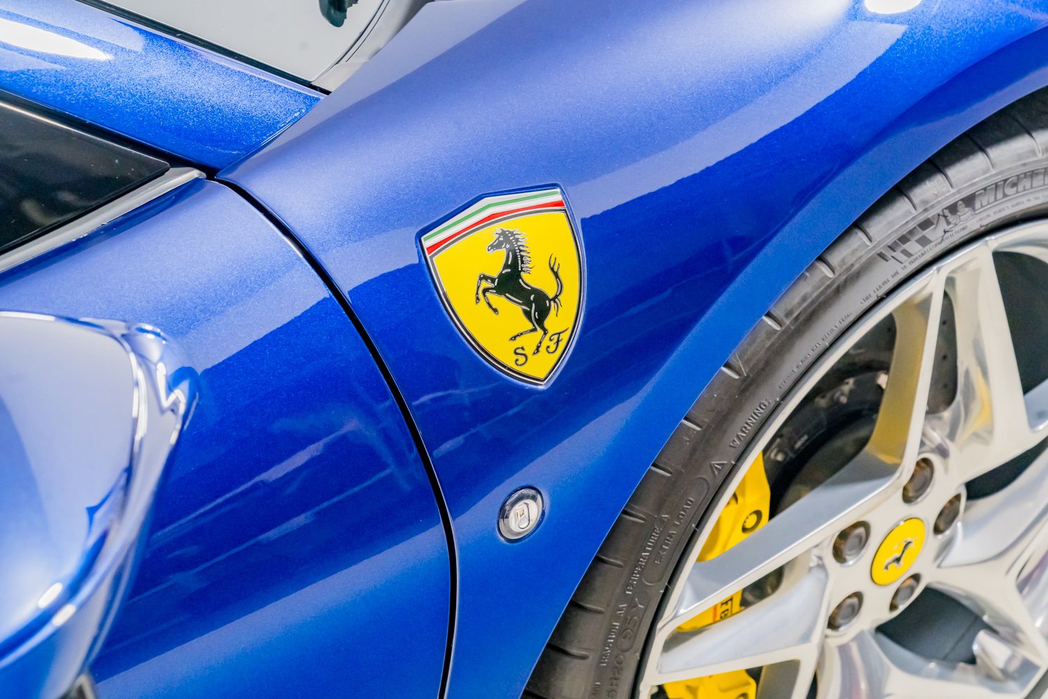Used 2023 Ferrari F8 Tributo image 42