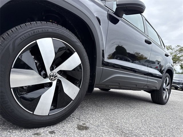 Used 2025 Volkswagen Taos S image 12