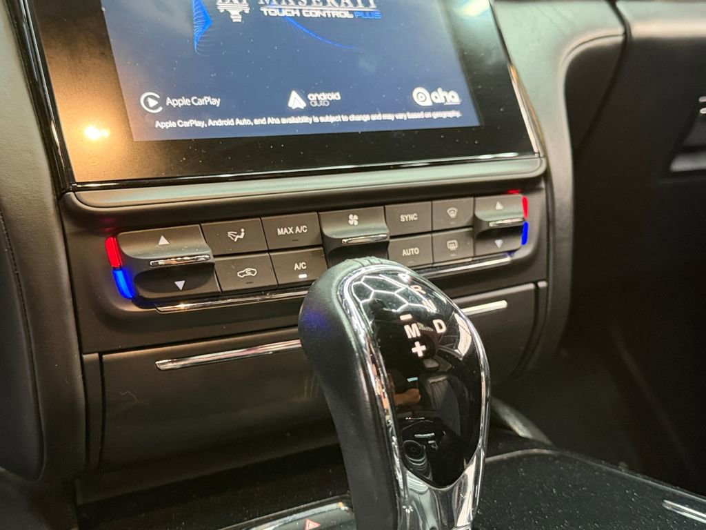 Used 2018 Maserati Quattroporte S GranLusso image 15