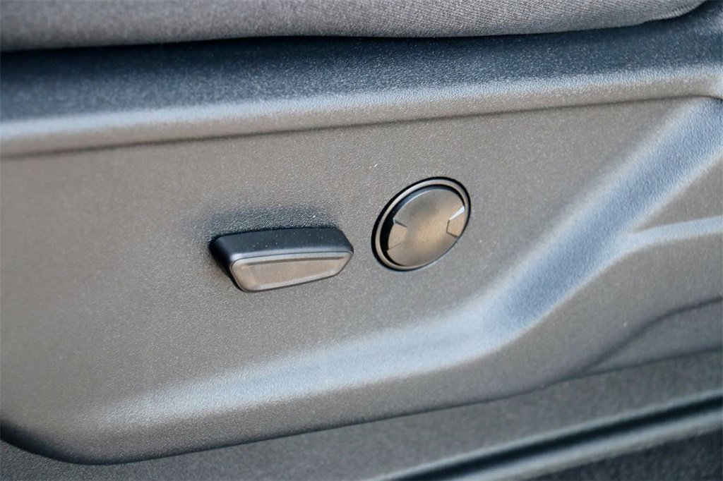 New 2025 Ford F250 XLT w/ 360-Degree Camera Package image 19