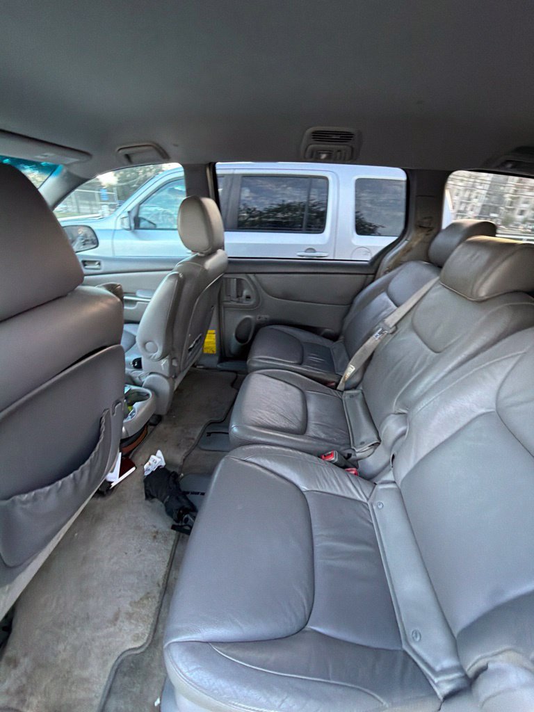Used 2006 Toyota Sienna CE FWD image 8