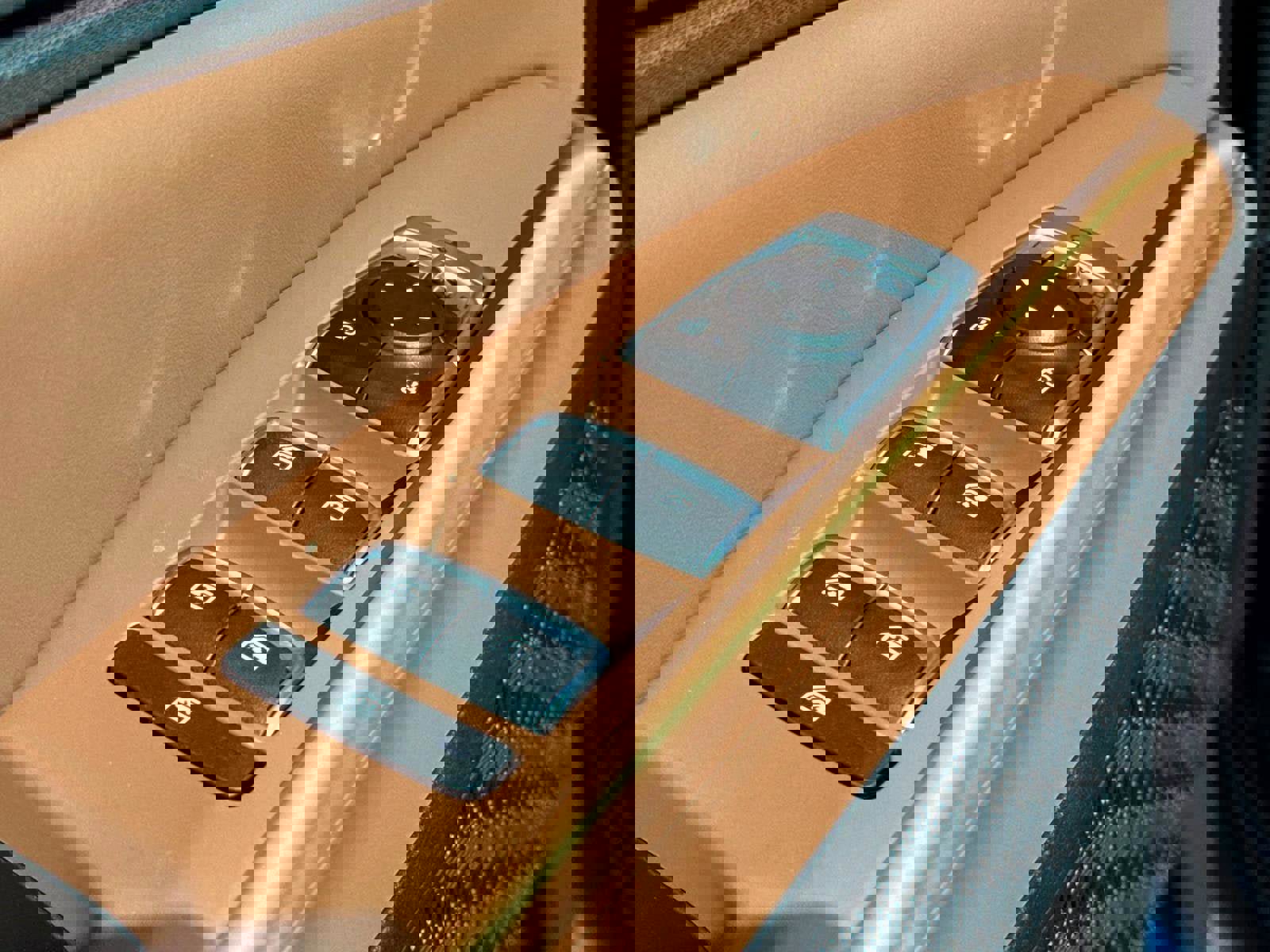 New 2026 Kia Carnival SX image 16