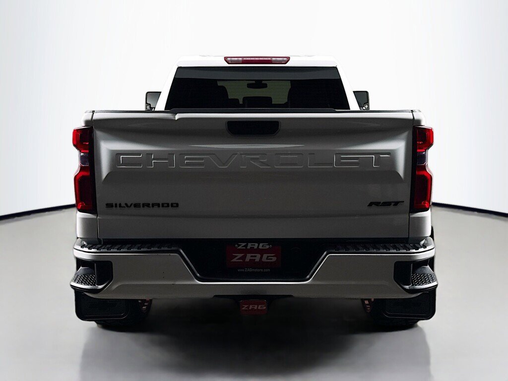 Used 2020 Chevrolet Silverado 1500 RST image 4