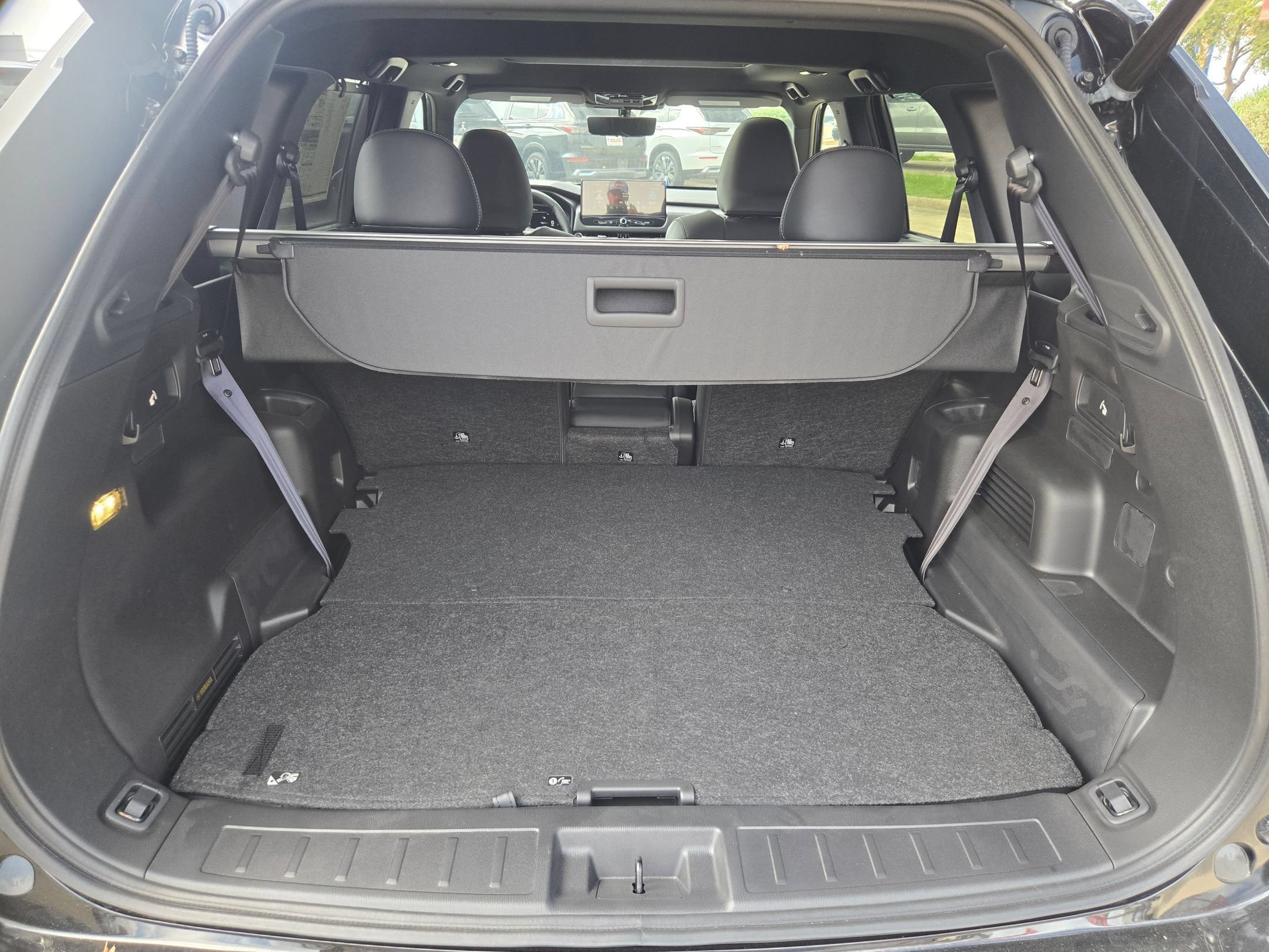 New 2026 Mitsubishi Outlander SEL Black Edition FWD image 23