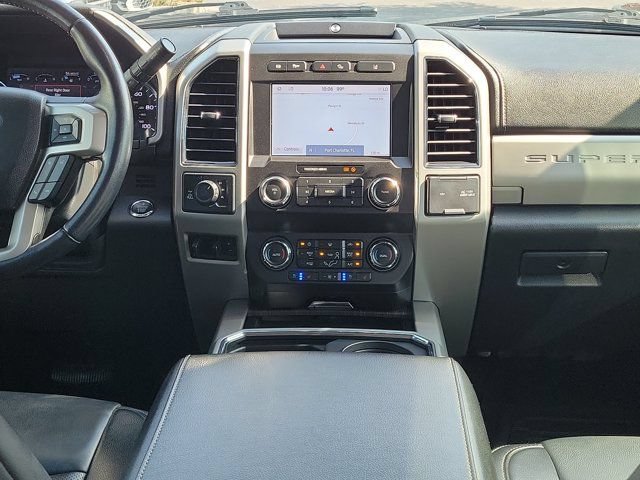 Used 2021 Ford F350 Lariat w/ Tremor Off-Road Package AWD/4WD image 5