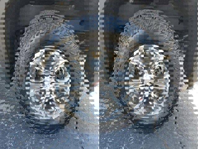 New 2026 GMC Sierra 1500 SLE w/ X31 Off-Road Package image 8