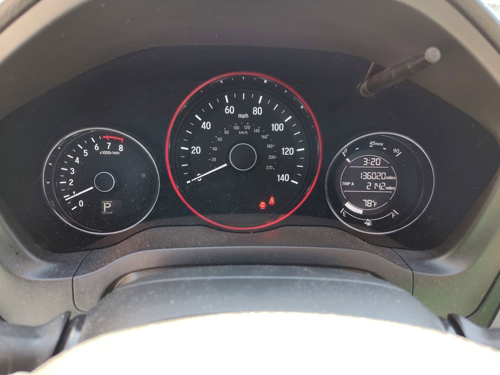 Used 2017 Honda HR-V EX image 26