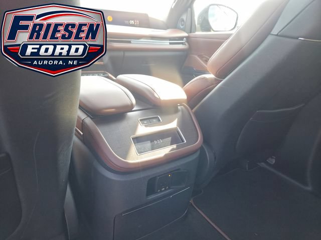 Used 2025 Lincoln Navigator Reserve AWD/4WD image 25