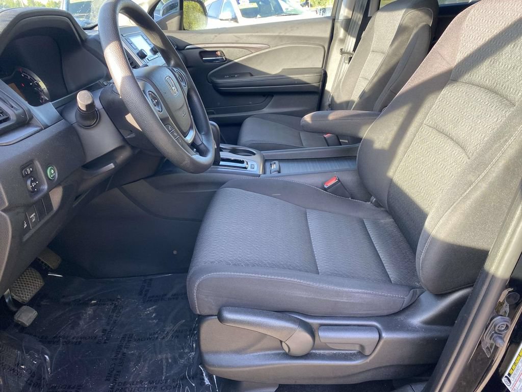 Certified 2018 Honda Ridgeline Sport image 13