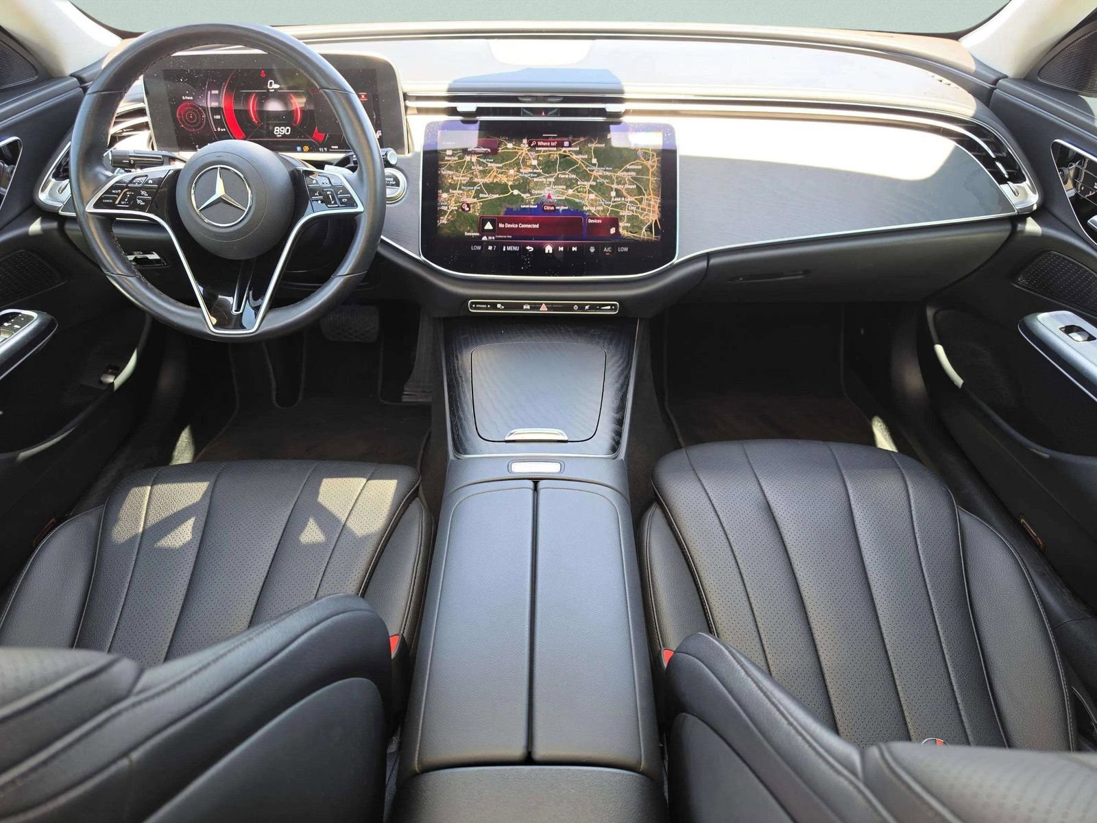 Used 2025 Mercedes-Benz E 350 4MATIC Sedan image 35
