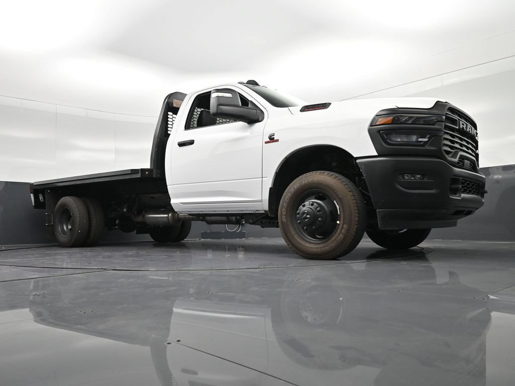 New 2026 RAM 3500 Tradesman AWD/4WD image 25