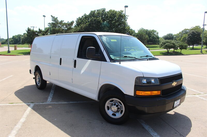 Used 2021 Chevrolet Express 2500 Extended w/ Driver Convenience Package RWD image 7