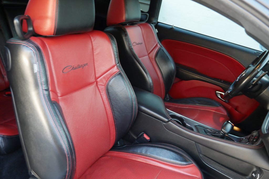 Used 2018 Dodge Challenger R/T Scat Pack image 22