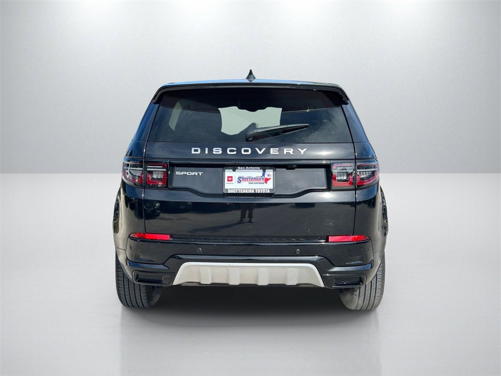 Used 2024 Land Rover Discovery Sport S image 6