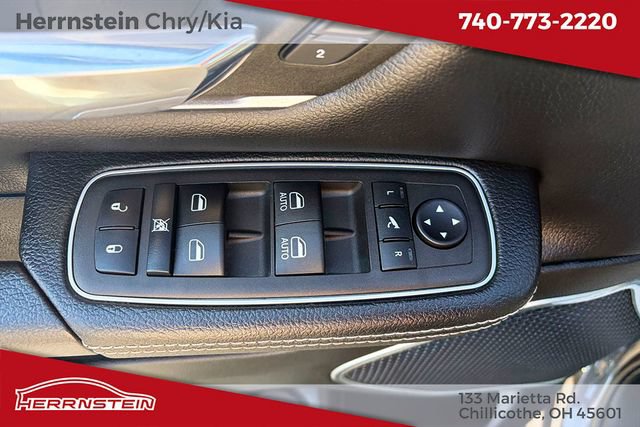 Used 2023 RAM 1500 Laramie AWD/4WD image 15