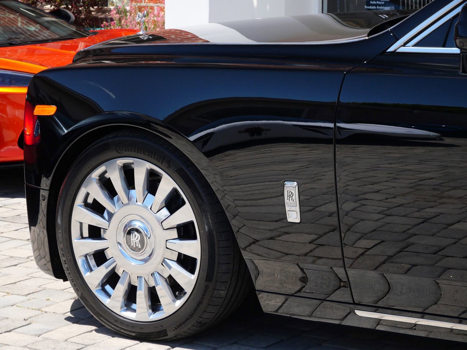 Certified 2024 Rolls-Royce Phantom Extended Wheelbase w/ The Phantom Package image 13