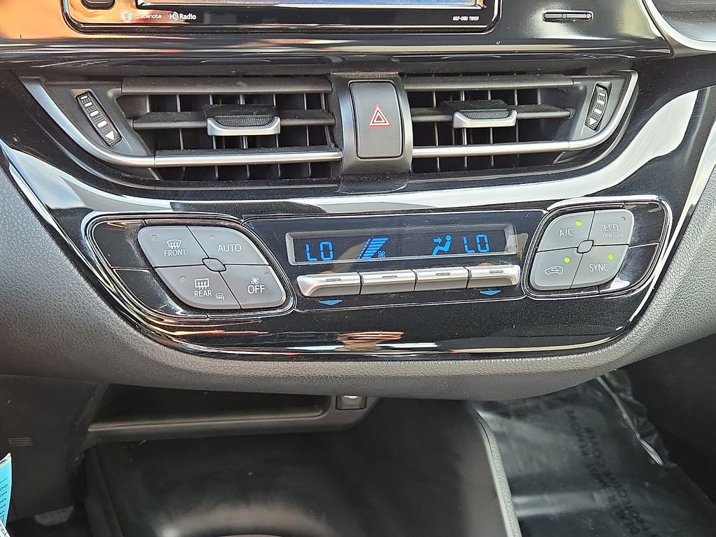 Used 2018 Toyota C-HR XLE image 25