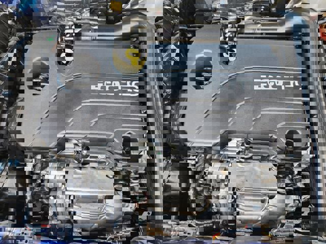 Used 2022 GMC Terrain SLE image 30