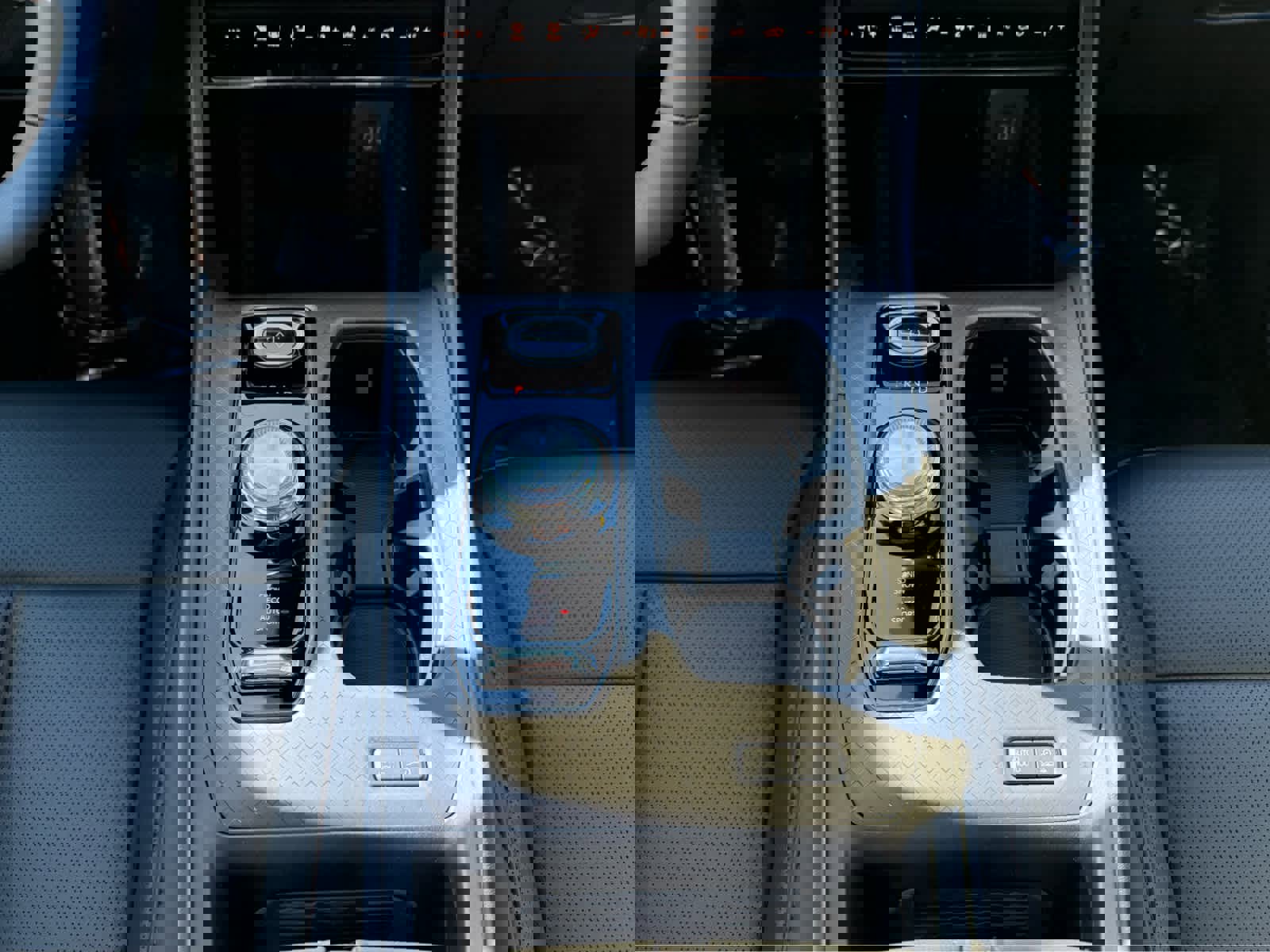 Used 2025 Jeep Wagoneer S Limited image 26