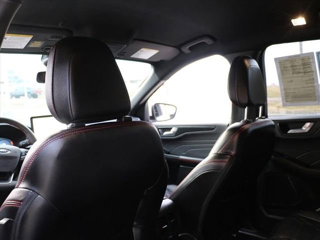 Used 2023 Ford Escape ST-Line Elite w/ Premium Technology Package image 15