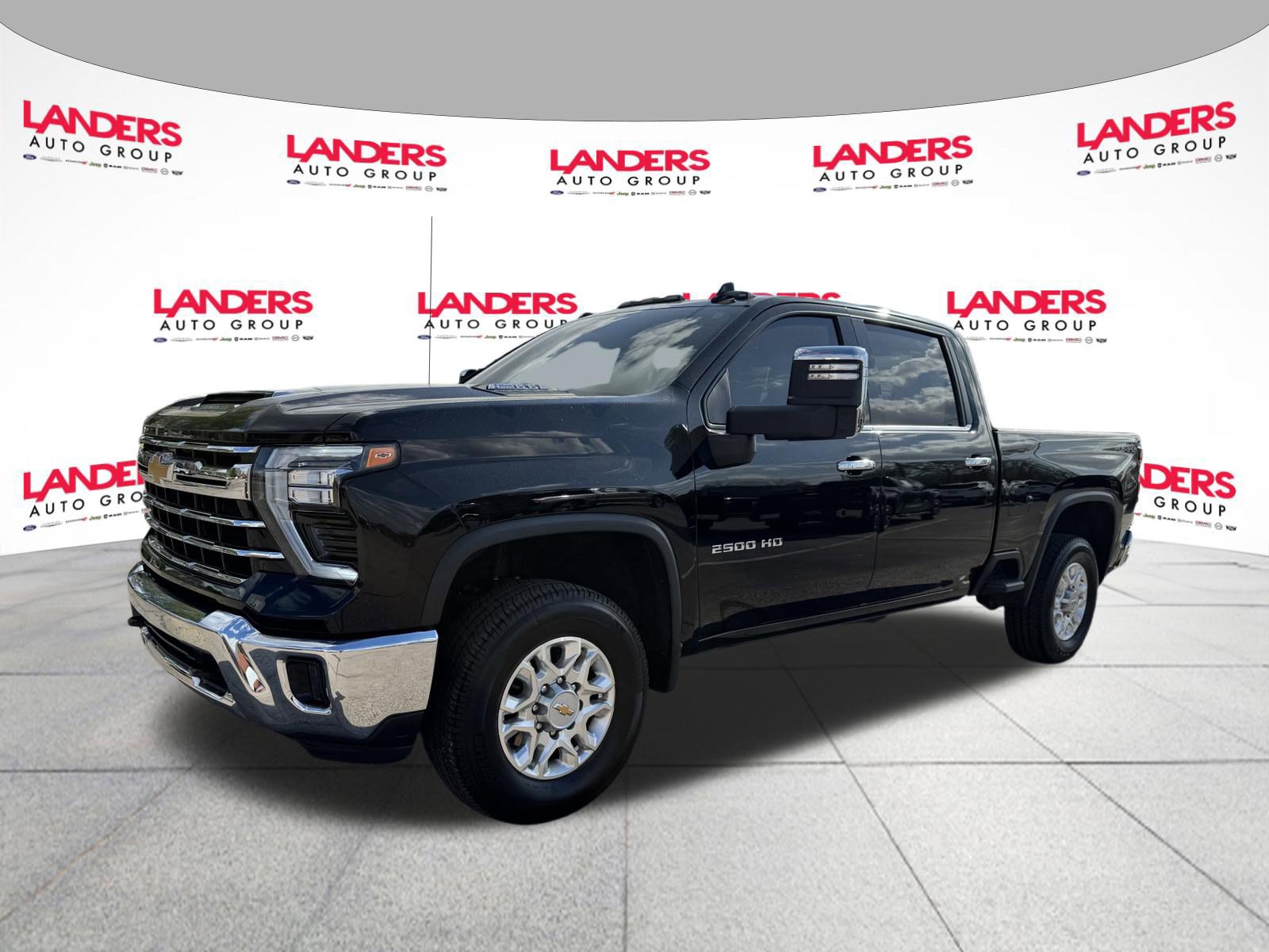 Used 2025 Chevrolet Silverado 2500 LTZ image 7