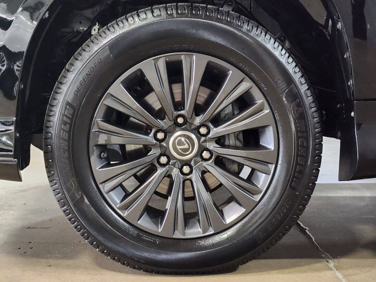 Used 2020 Lexus GX 460 Premium AWD/4WD image 23