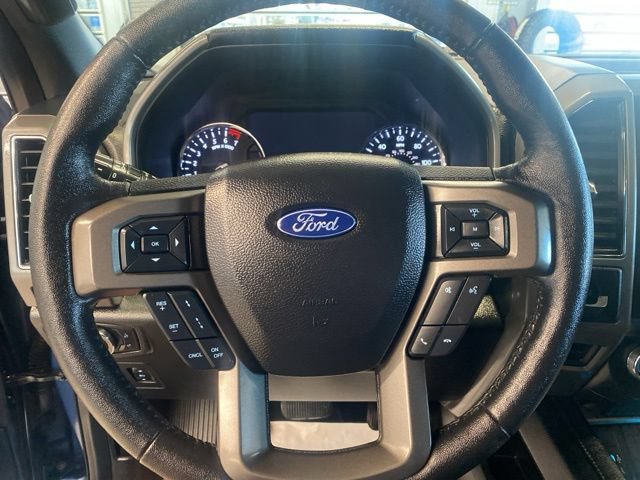 Used 2019 Ford Expedition XLT w/ Equipment Group 202A AWD/4WD image 15