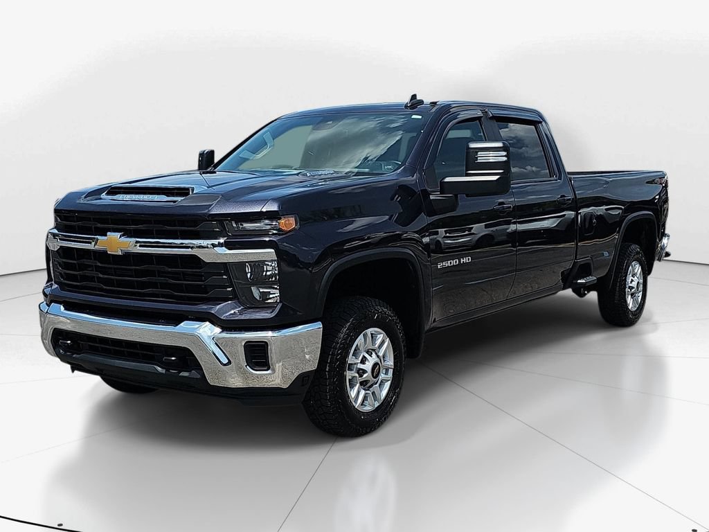 Used 2024 Chevrolet Silverado 2500 LT AWD/4WD image 11