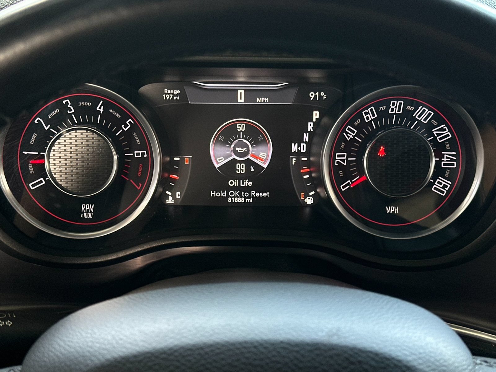 Used 2015 Dodge Challenger SXT RWD image 20